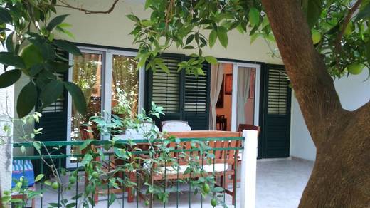Tučepi - apartmán Paola A (7).jpg